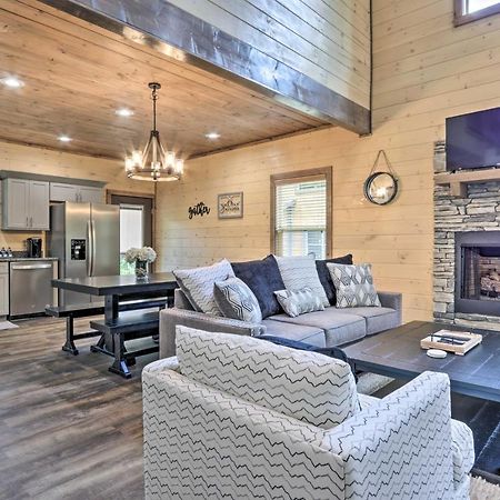 세비어빌 Smoky Cove Retreat With Private Hot Tub And Deck! 빌라 외부 사진