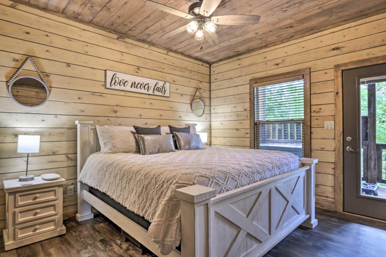 세비어빌 Smoky Cove Retreat With Private Hot Tub And Deck! 빌라 외부 사진